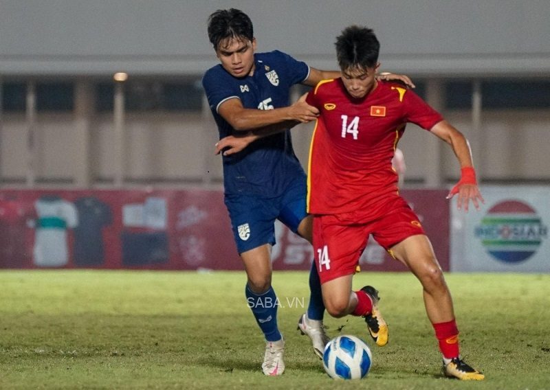 Không nhiều cầu thủ U19 Việt Nam hiện nay có được độ tự tin như Văn Trường